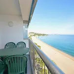 Elypalace 9-5 Appartement